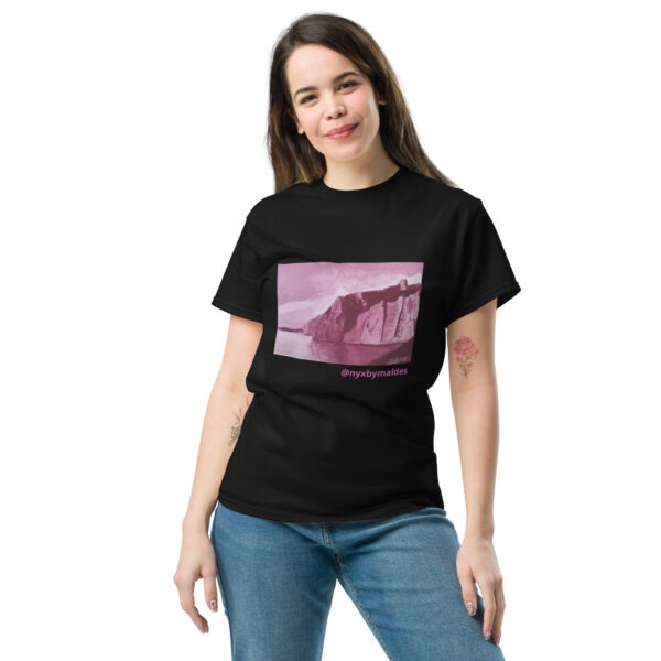 Acantilado de los Gigantes - Camiseta clásica unisex - Imagen 2